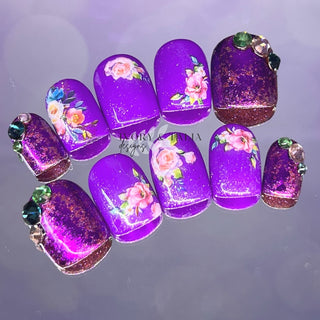 Purple Florals Press on Gel Nails ($CAD)