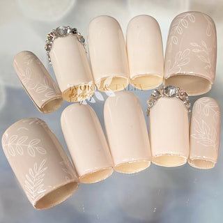 Modern Wedding Press on Gel Nails ($CAD)