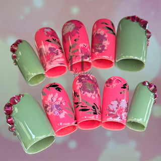Predesigned Bright Florals Press on Gel Nails ($CAD)