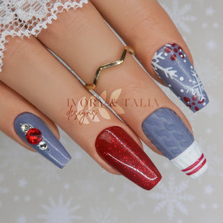 Cozy Christmas Press on Gel Nails ($CAD)
